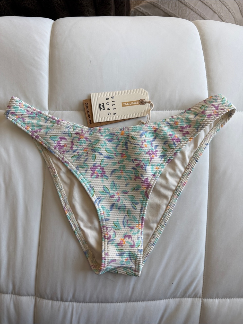 NWT Billabong Bikini Bottoms